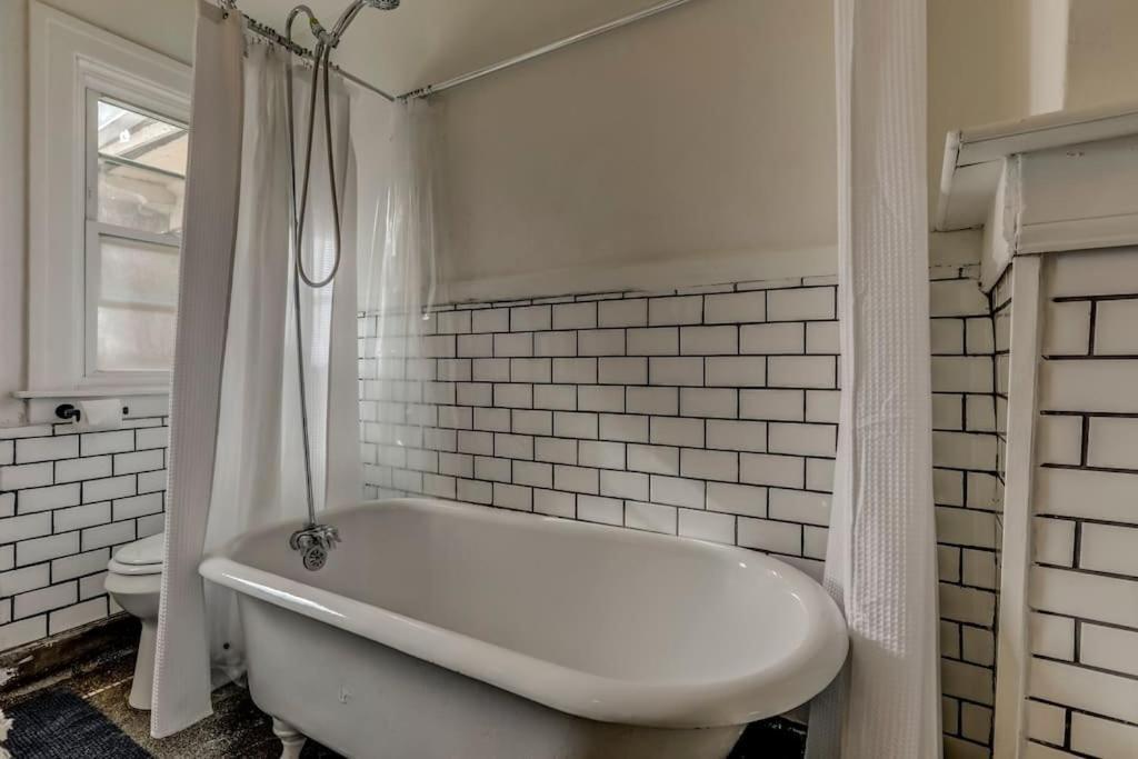 Luxe Mid-Century Styled Historic Townhouse #1 Villa Detroit Dış mekan fotoğraf